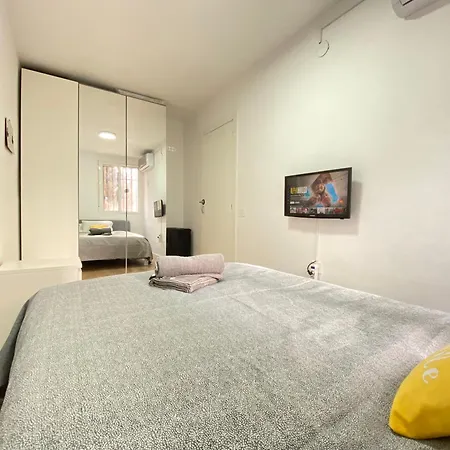 Gypsy Budget Shared Flat