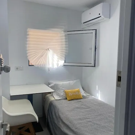 Gypsy Budget Shared Flat Valencia