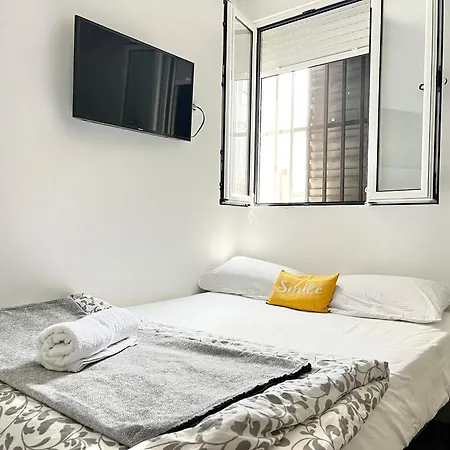 Gypsy Budget Shared Flat * バレンシア