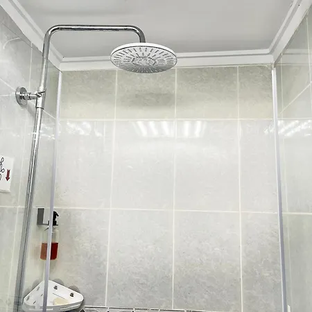 Gypsy Budget Shared Flat Valencia