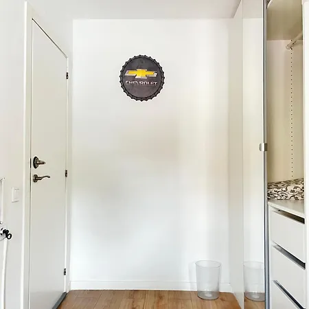 Gypsy Budget Shared Flat ホームステイ *