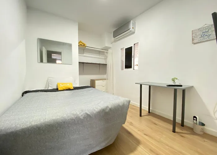 Gypsy Budget Shared Flat Valencia