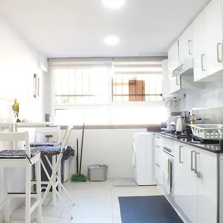 Gypsy Budget Shared Flat * فالنسيا