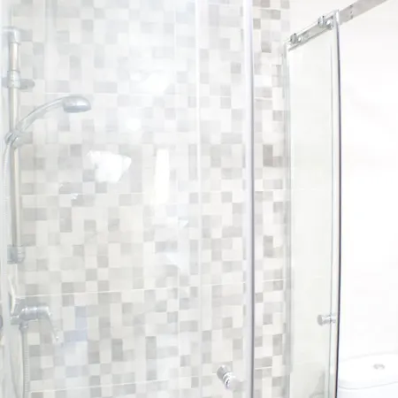 Gypsy Budget Shared Flat Privatunterkunft